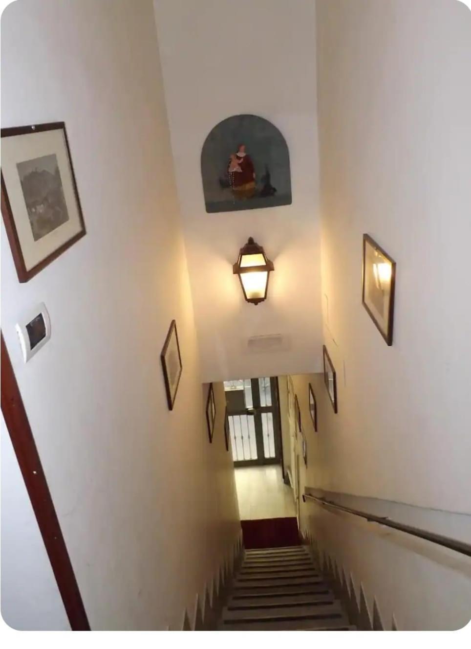 Guide Tour Apartments Napoli Exterior foto